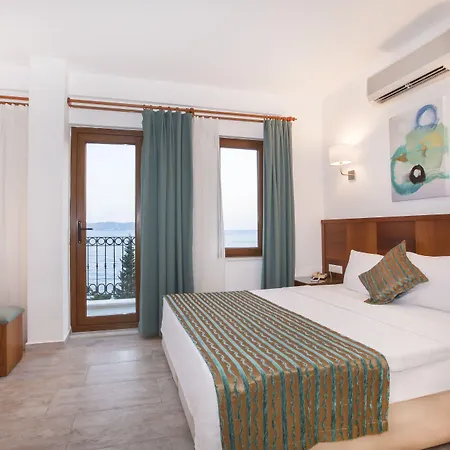 Hotel Medusa 3*