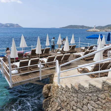 Medusa Hotel 3*