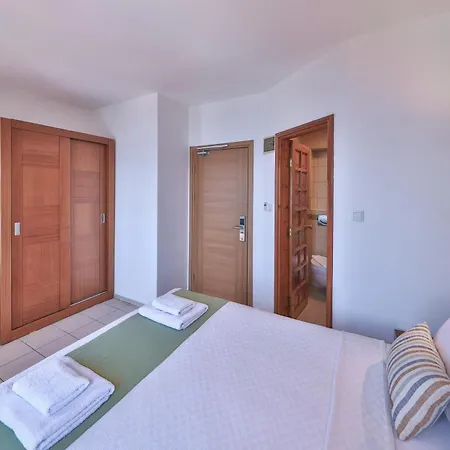 Medusa Hotel 3*