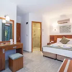 Medusa Hotel 3*