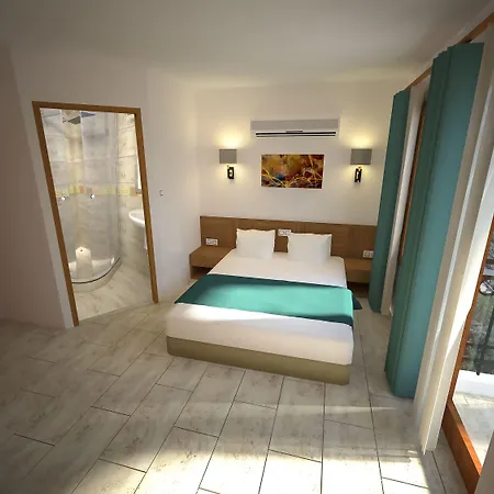 Medusa Hotel 3*