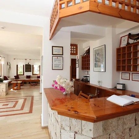 Medusa 호텔 카스