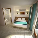 Medusa Hotel 3*